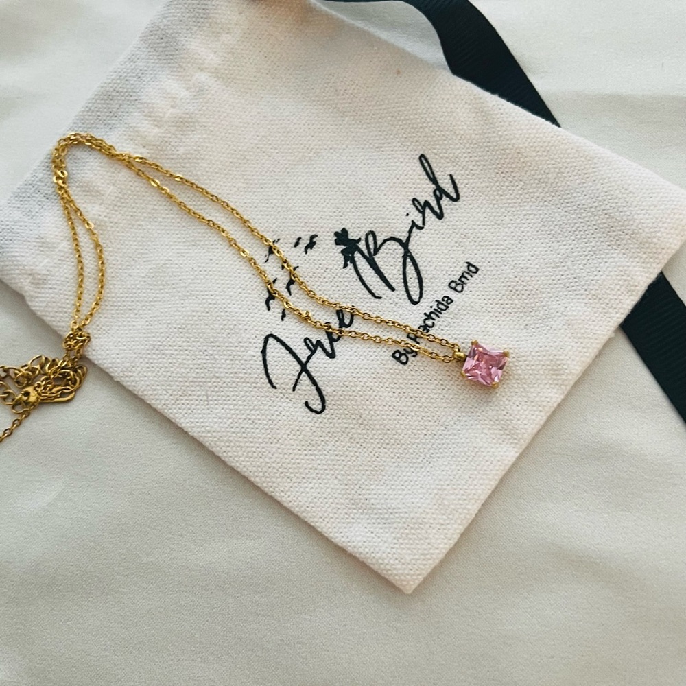 18k gold plated stainless steel  Cubic Zirconia stone pendant necklace  pink